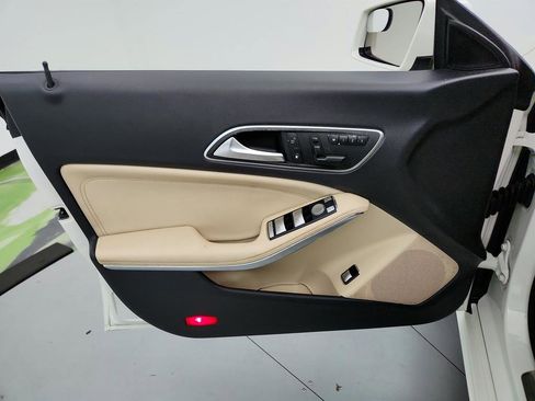 Used 2016 Mercedes-Benz CLA 250 CLA250 image 21