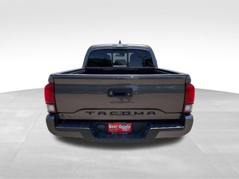 Used 2021 Toyota Tacoma SR w/ SR Convenience Package RWD image 6