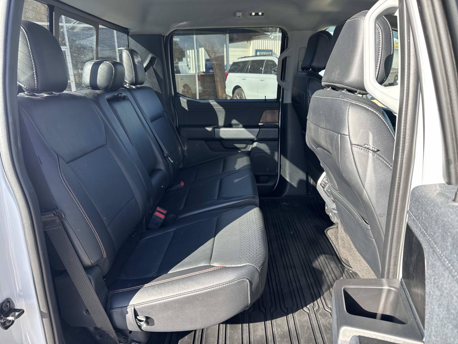 Used 2022 Ford F150 Lariat w/ FX4 Off-Road Package AWD/4WD image 7
