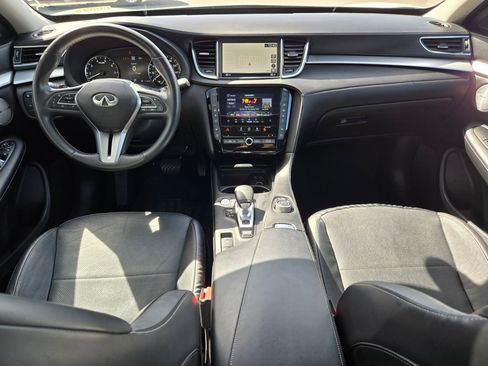 Used 2022 INFINITI QX50 Essential image 10