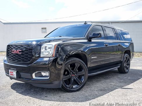 Used 2017 GMC Yukon XL Denali w/ Open Road Package AWD/4WD image 1