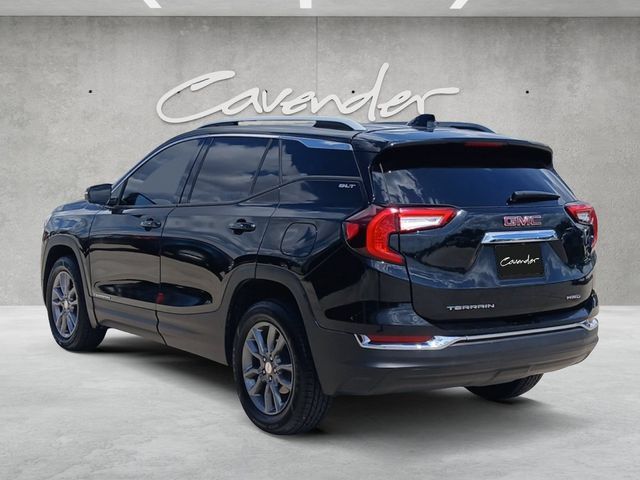Used 2024 GMC Terrain SLT AWD/4WD image 15