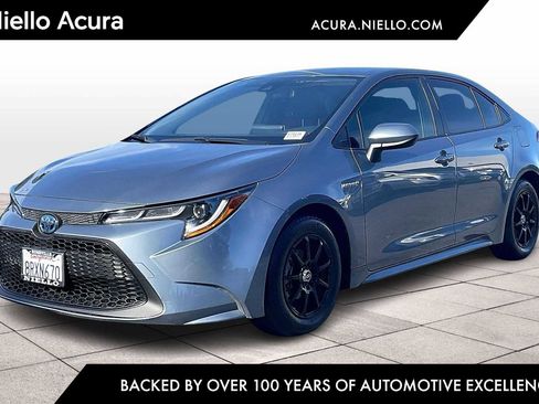 Used 2021 Toyota Corolla LE image 1