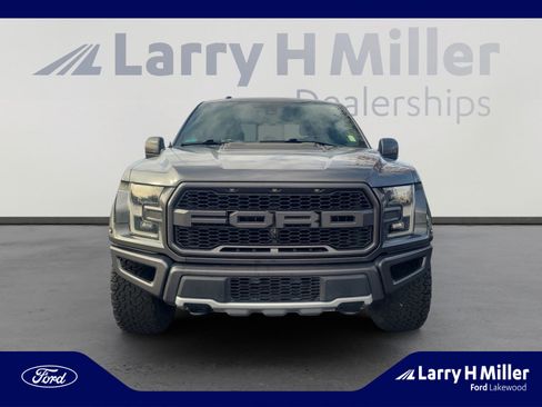 Used 2018 Ford F150 Raptor w/ Equipment Group 802A Luxury image 8