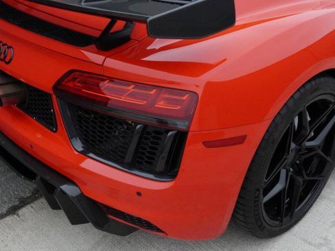 Used 2017 Audi R8 V10 plus image 29