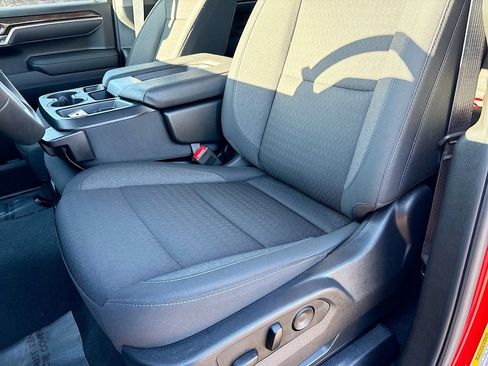 Used 2025 GMC Sierra 1500 Elevation AWD/4WD image 19