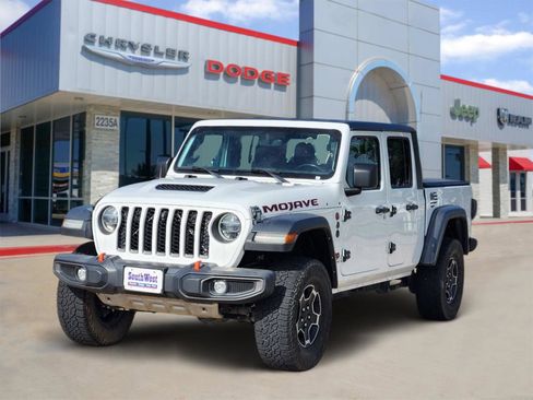 Used 2021 Jeep Gladiator Mojave AWD/4WD image 2