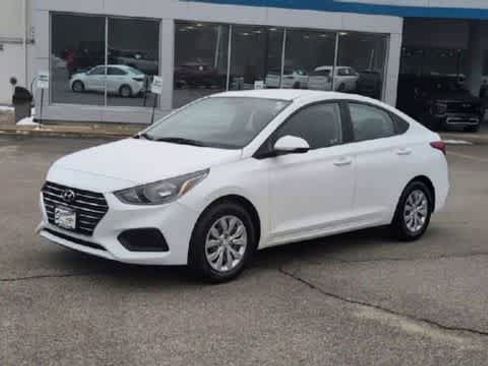 Used 2019 Hyundai Accent SE image 4