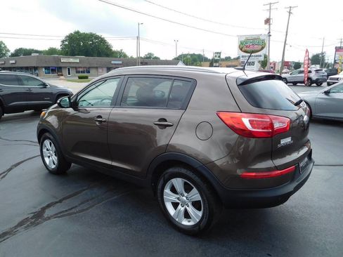Used 2013 Kia Sportage LX w/ Convenience Pkg FWD image 3