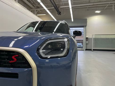 Certified 2025 MINI Cooper Countryman S image 9