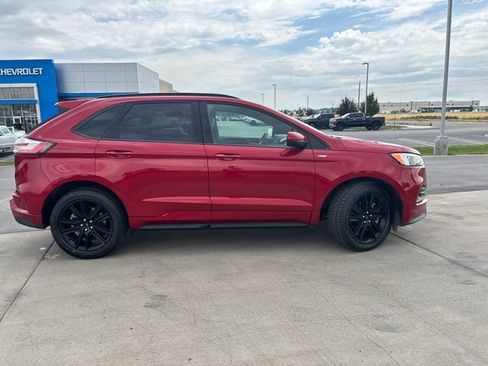 Used 2022 Ford Edge ST-Line AWD/4WD image 3