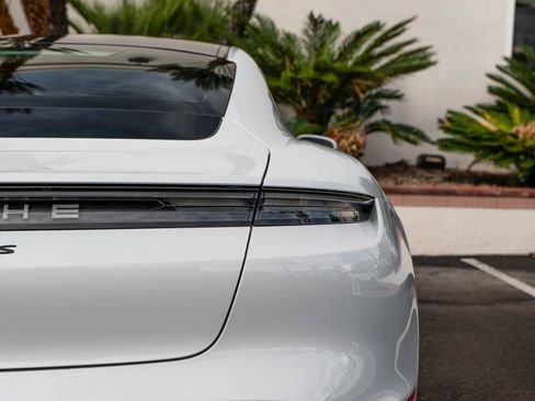 Used 2020 Porsche Taycan 4S image 7