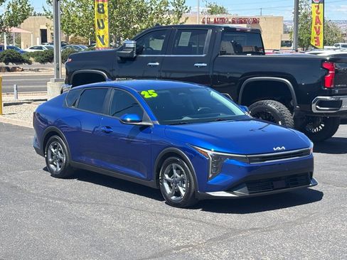 Used 2025 Kia K4 LX image 51