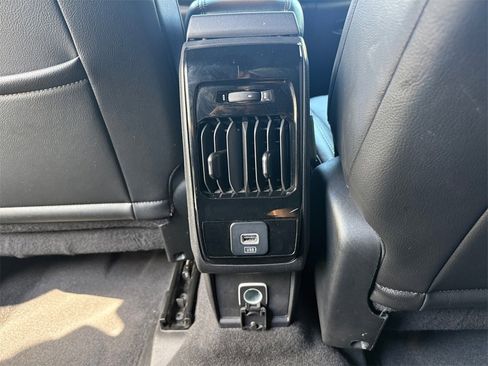 Used 2023 Jeep Compass High Altitude image 29