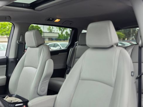 Used 2020 Honda Odyssey EX-L image 16