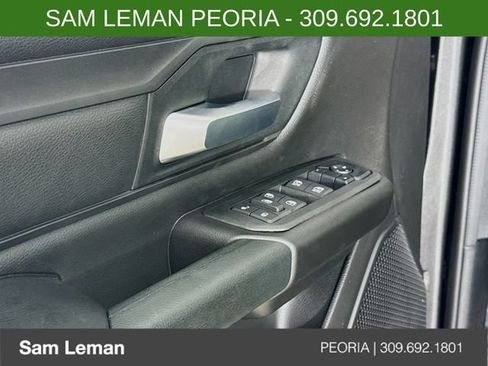 New 2026 RAM 1500 Express AWD/4WD image 17