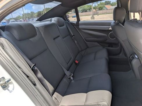 Used 2009 Pontiac G8 GT w/ Premium Package RWD image 24