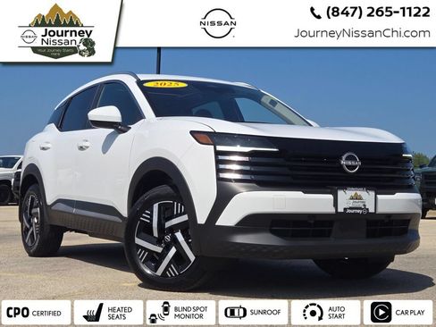 Used 2025 Nissan Kicks SV w/ SV Premium Package FWD image 1