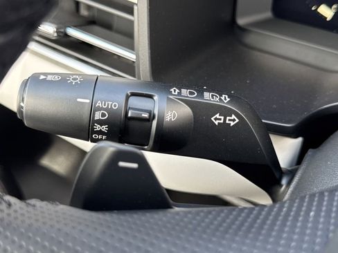 New 2026 Mitsubishi Outlander SEL FWD image 16