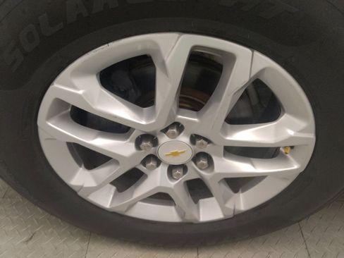 Used 2018 Chevrolet Traverse LS FWD image 31