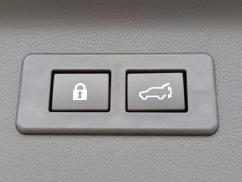 Used 2025 Subaru Forester Limited w/ Popular Package #2 image 14