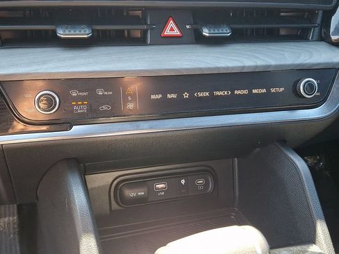 Used 2025 Kia Sportage X-Line w/ Premium Package AWD/4WD image 21