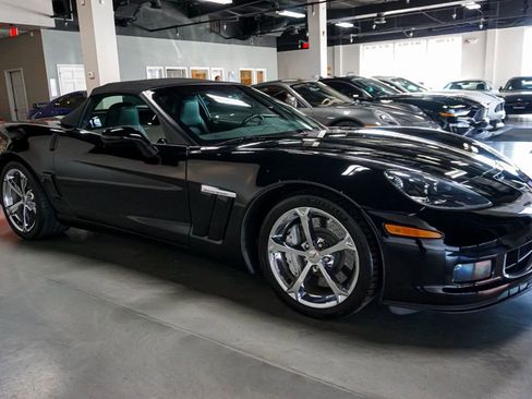 Used 2011 Chevrolet Corvette Grand Sport w/ Preferred Equipment Group image 60