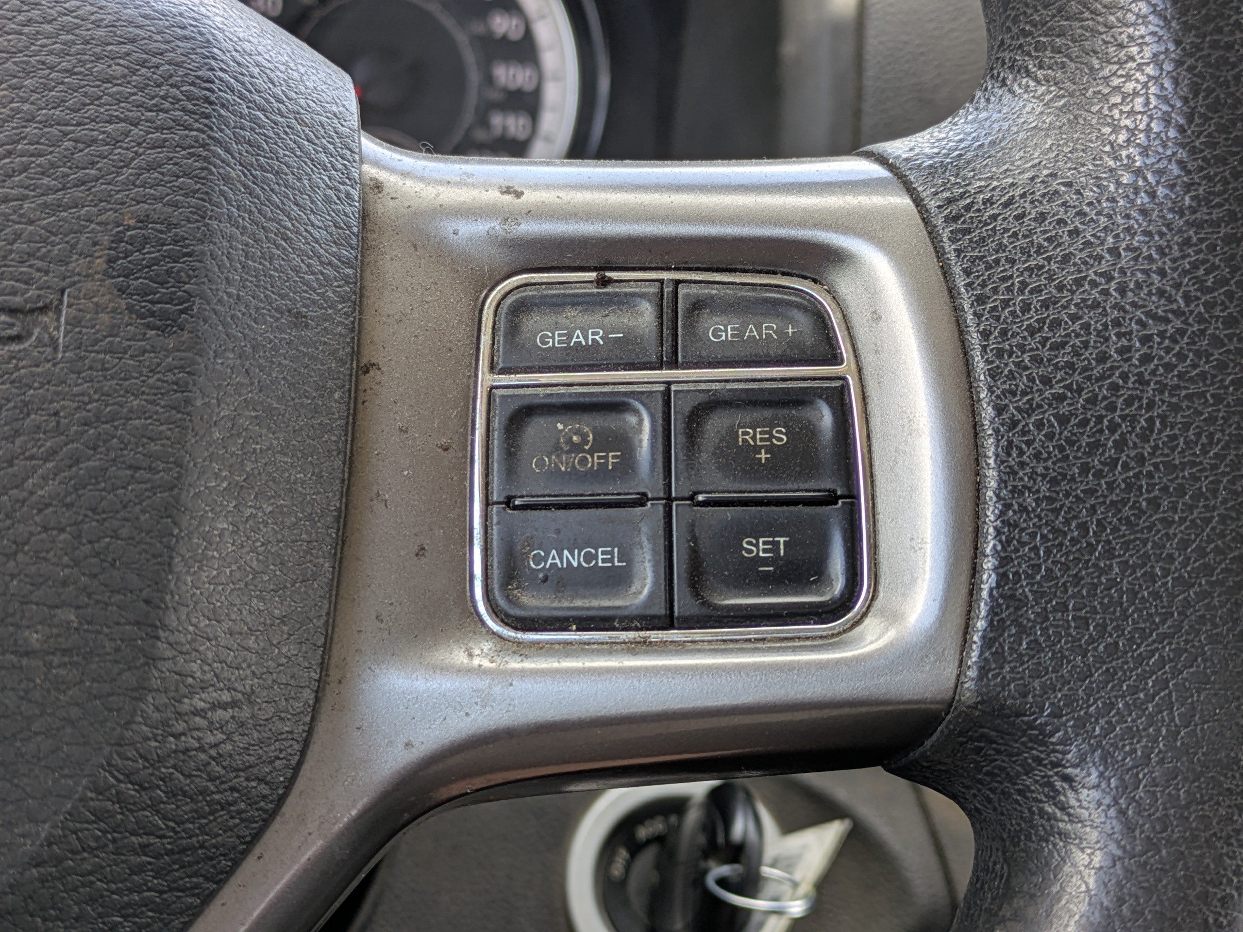 Used 2021 RAM 1500 Classic SLT AWD/4WD image 21