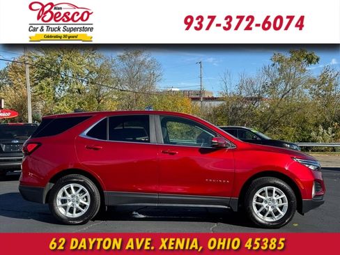 Used 2024 Chevrolet Equinox LT image 3