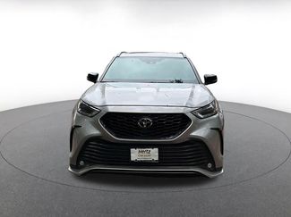 Used 2024 Toyota Highlander XSE video 2