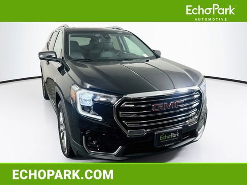 Used 2023 GMC Terrain SLT w/ Infotainment Package II AWD/4WD image 1