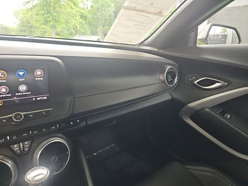 Used 2020 Chevrolet Camaro LT RWD image 32