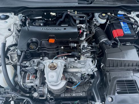 Certified 2024 Honda Civic Sport image 33