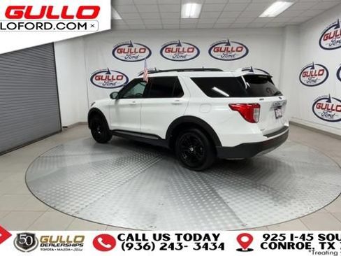 Certified 2020 Ford Explorer XLT w/ Equipment Group 202A RWD image 6