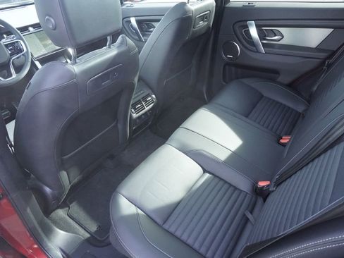 Used 2025 Land Rover Discovery Sport Dynamic SE image 29