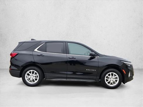 Used 2024 Chevrolet Equinox LT AWD/4WD image 4