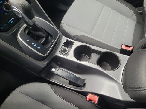 Used 2013 Ford Escape SE image 26