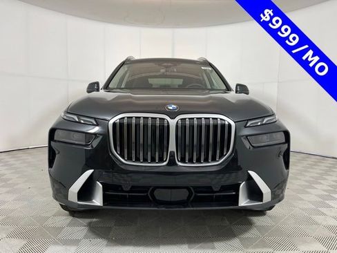 Used 2026 BMW X7 xDrive40i w/ Premium Package image 2