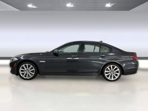 Used 2011 BMW 535i Sedan RWD image 2