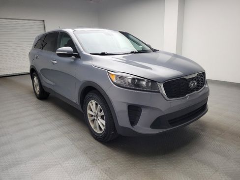Used 2020 Kia Sorento LX AWD/4WD image 13