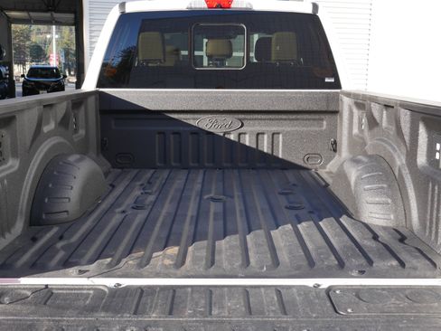 Used 2024 Ford F250 Lariat w/ Lariat Ultimate Package image 27