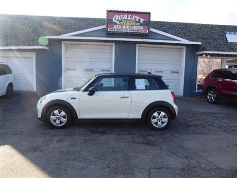 Used 2016 MINI Cooper 2-Door Hardtop image 1