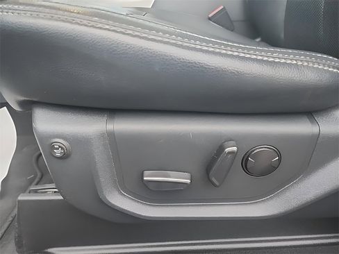 Used 2022 Ford F350 Lariat w/ Tremor Off-Road Package image 13