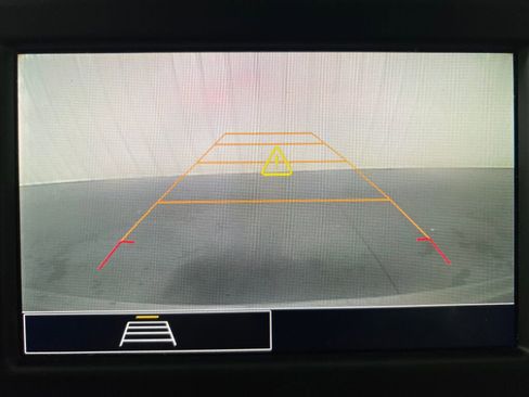 Used 2023 Chevrolet Equinox LT image 9