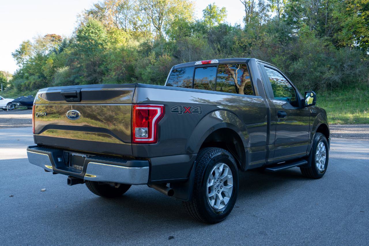 Used 2017 Ford F150 XLT AWD/4WD image 3