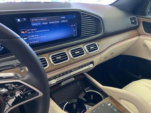 Used 2025 Mercedes-Benz GLE 350 4MATIC image 24