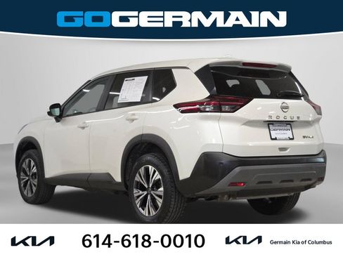 Used 2023 Nissan Rogue SV AWD/4WD image 10