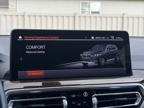 Used 2024 BMW X3 xDrive30i w/ Premium Package w/ZPA AWD/4WD image 41