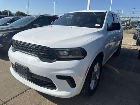 Used 2023 Dodge Durango GT AWD/4WD image 1