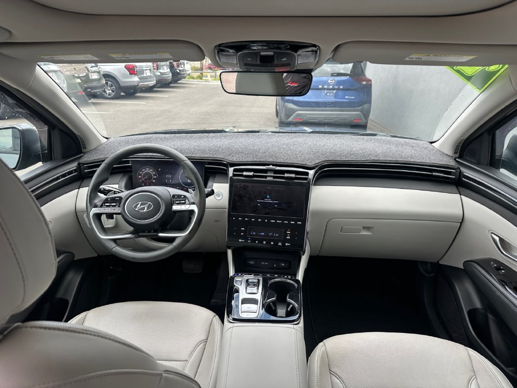Used 2023 Hyundai Tucson Limited AWD/4WD image 19
